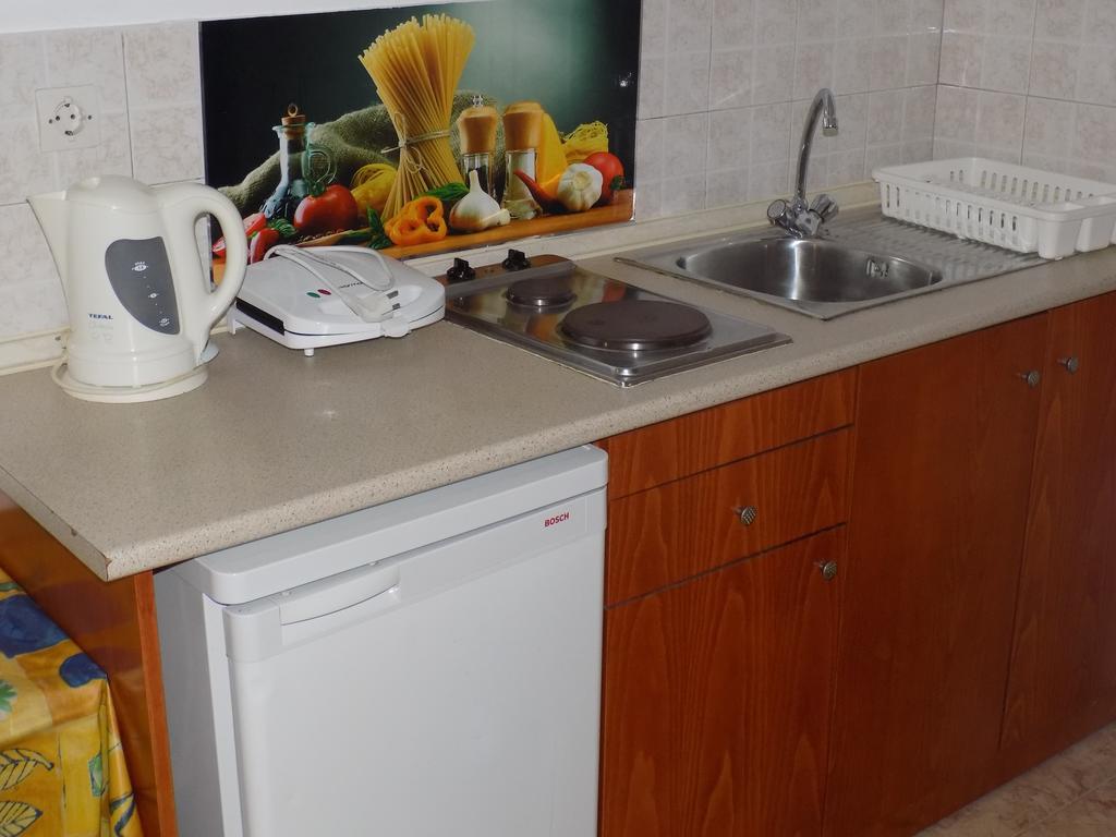 Mosaic Gardens Apartment ฟาลิรากี ภายนอก รูปภาพ